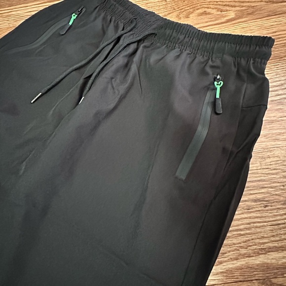 🆕 Women’s Lightweight Athletic Pants Size Medium - Picture 7 of 11
